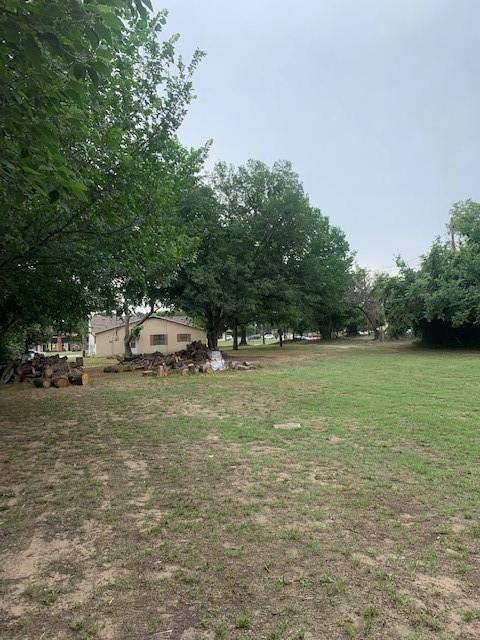 833 Boyd Road, Azle, TX 76020