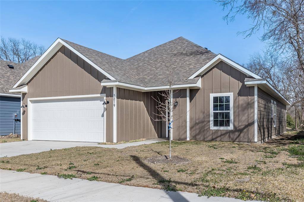 1219 S Montgomery Street, Sherman, TX 75090