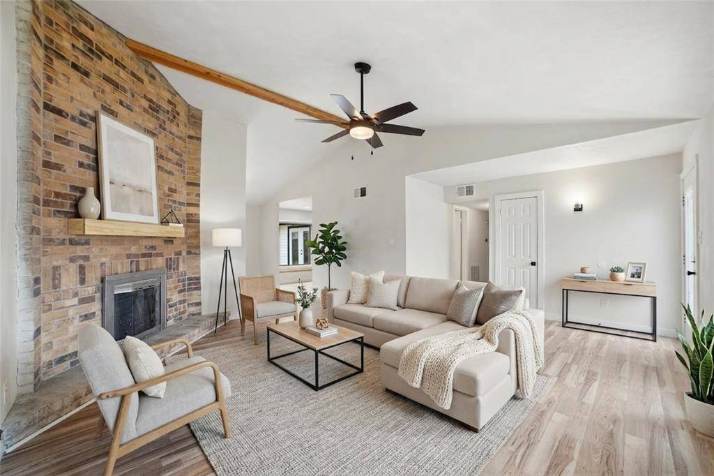 2929 Kingswood Drive, Garland, TX 75040