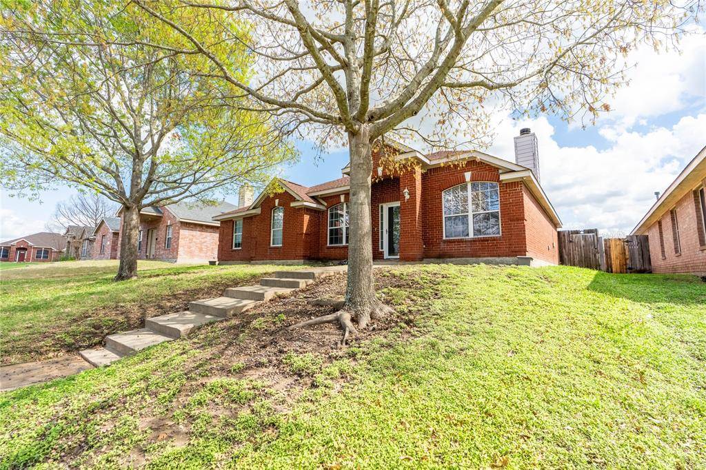 2108 Acorn Grove, Mesquite, TX 75181