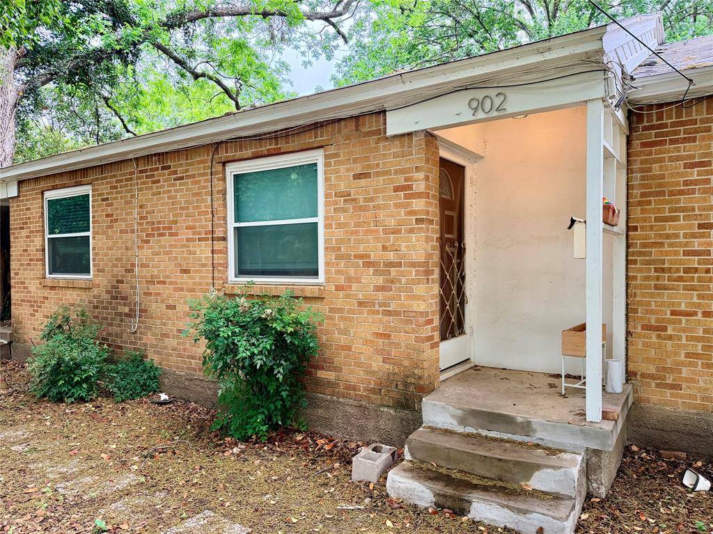 902 Denton Street, Denton, TX 76201