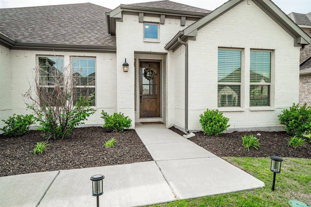 328 Savannah Lane, Oak Point, TX 75068