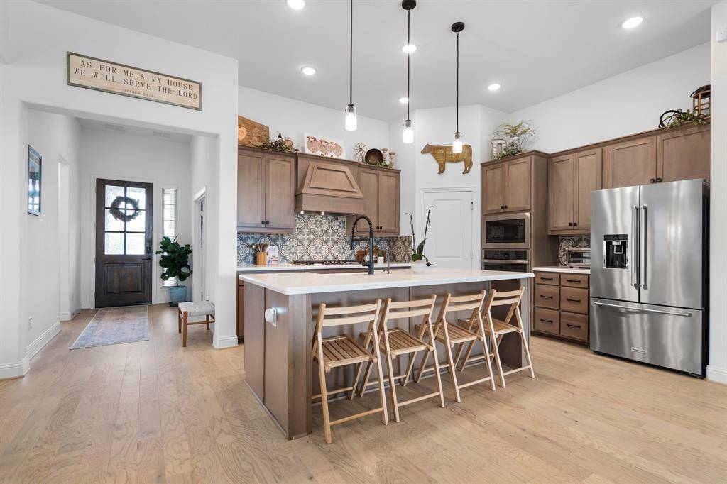 328 Savannah Lane, Oak Point, TX 75068