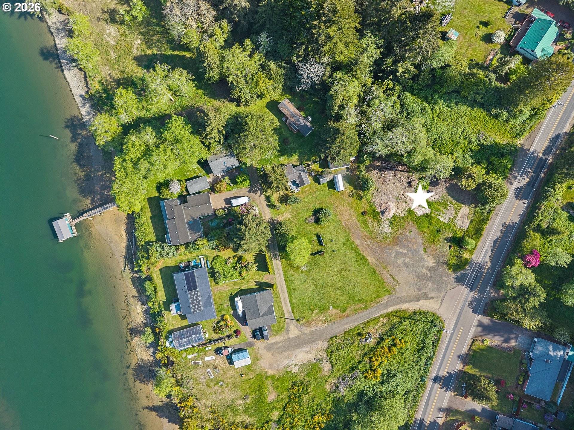 SE Medowlark LN, Waldport, OR 97394