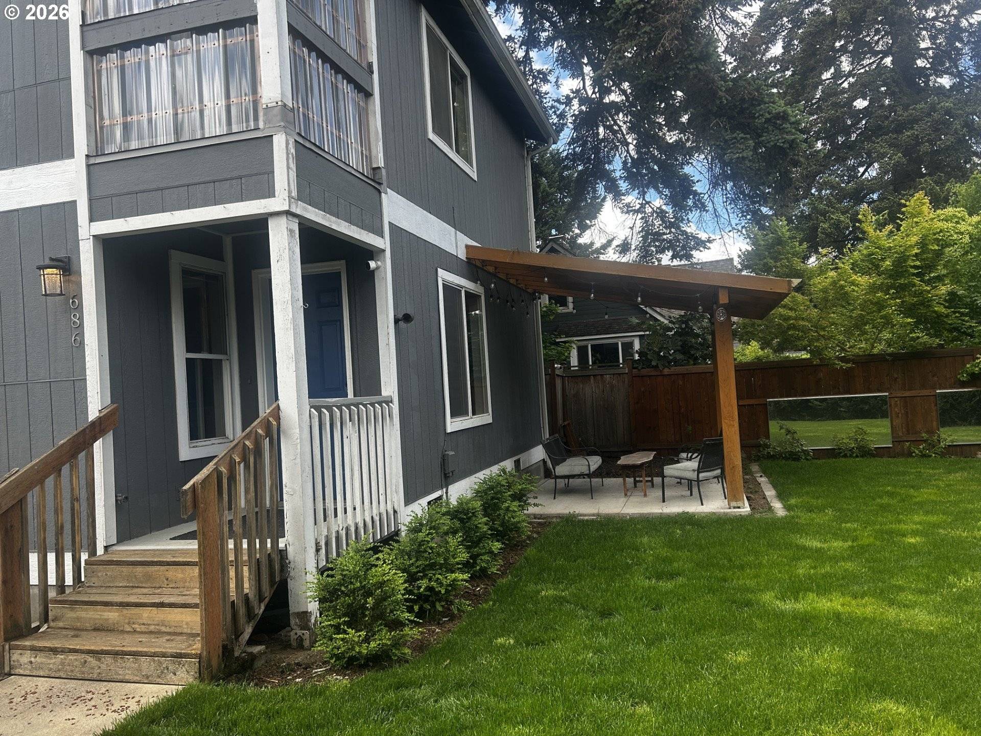 686 Bethel DR, Eugene, OR 97402