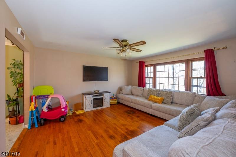 41 Waterloo Rd, Byram Twp., NJ 07874