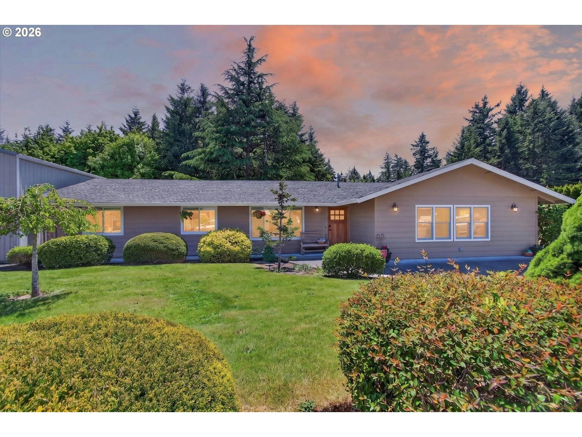 33892 SHAMROCK LN, Scappoose, OR 97056
