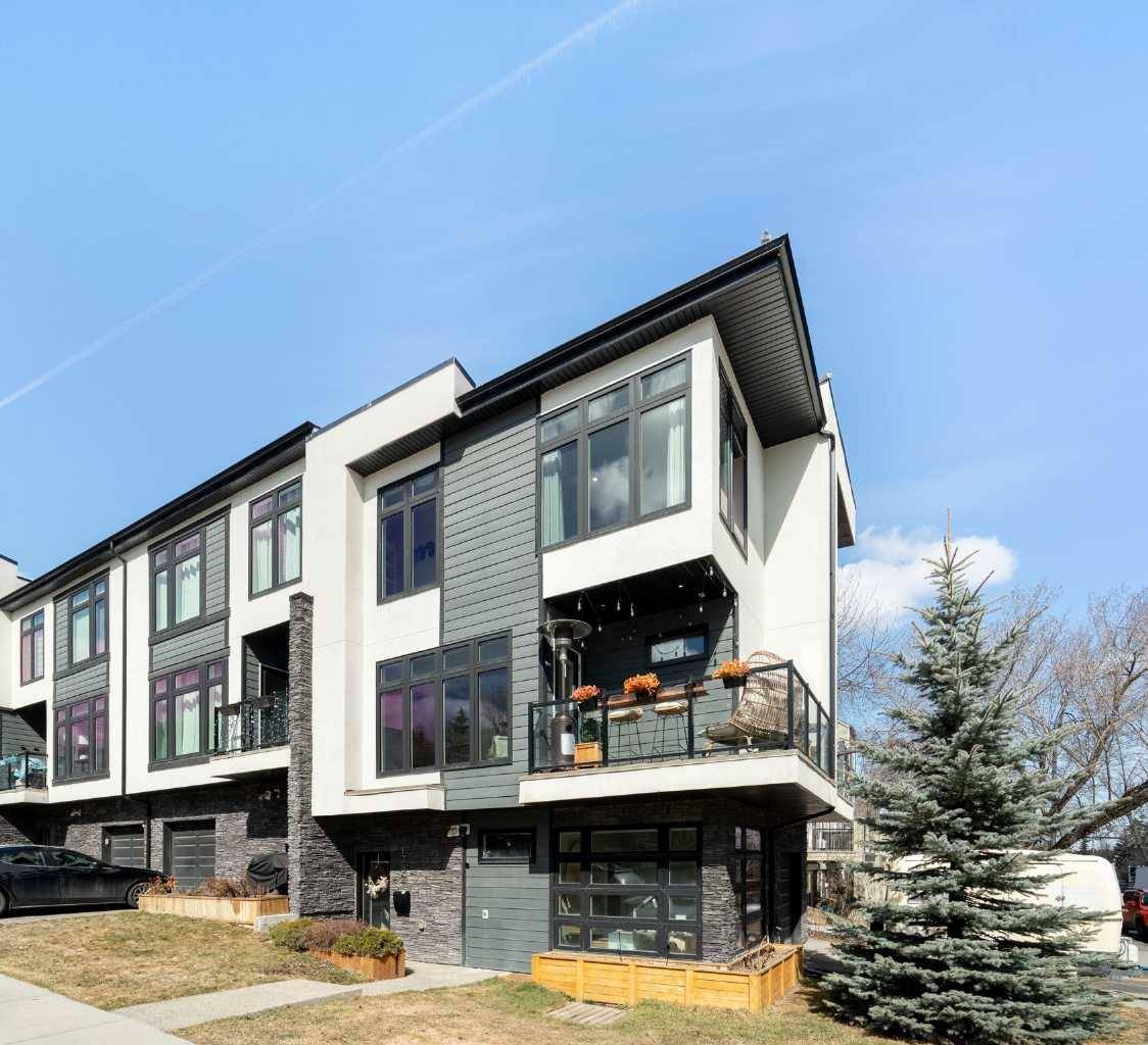 1702 19 AVE SW, Calgary, AB T2T6W6