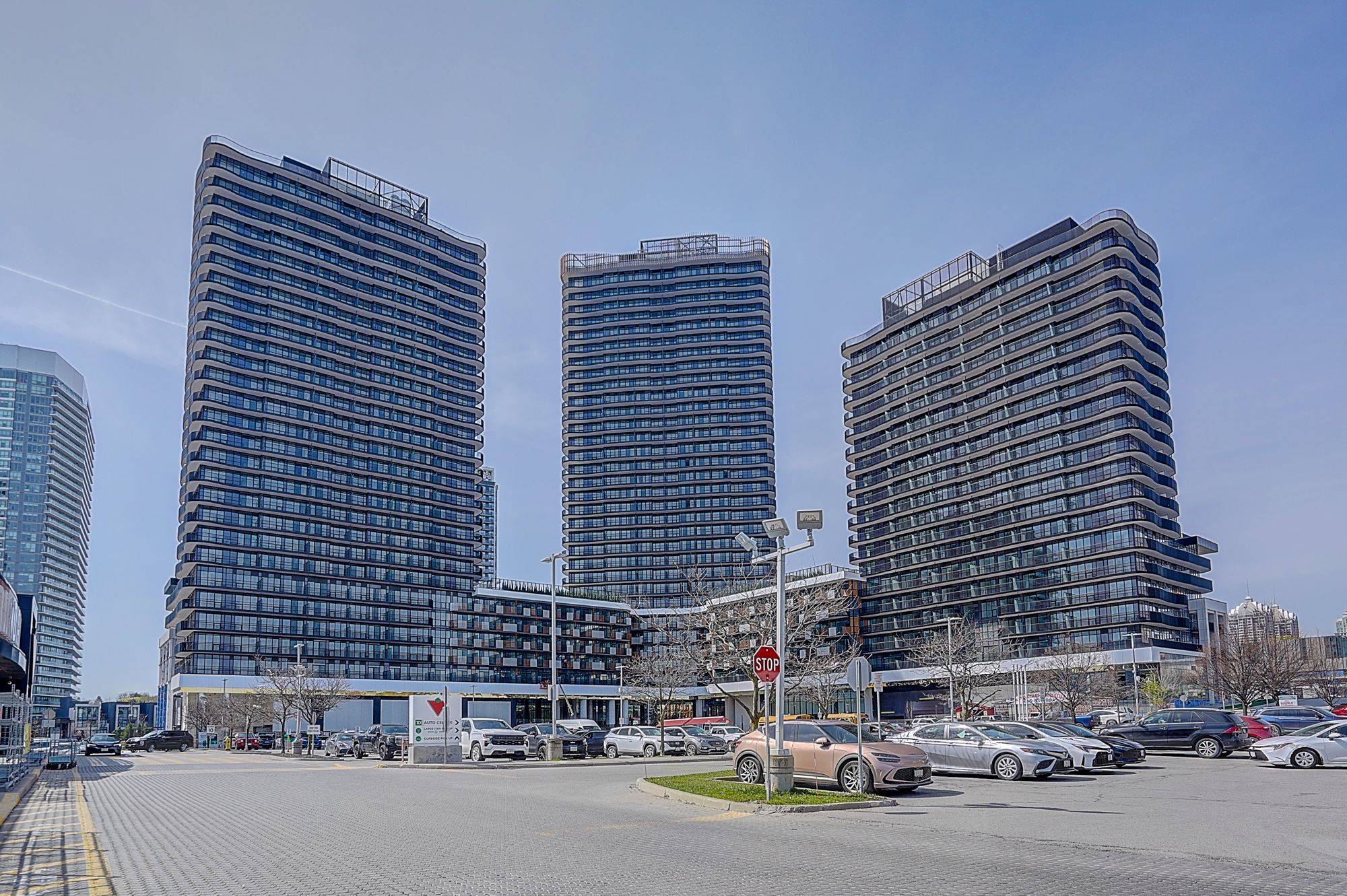 75 Billes HTS #1602, Toronto C15, ON M2K 0J8