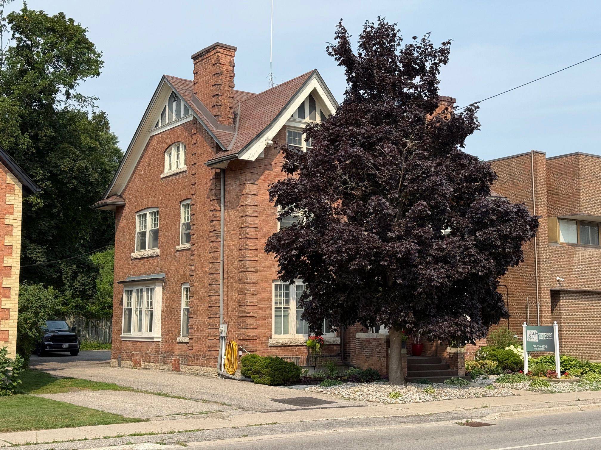 912 2nd AVE W, Owen Sound, ON N4K 4M7