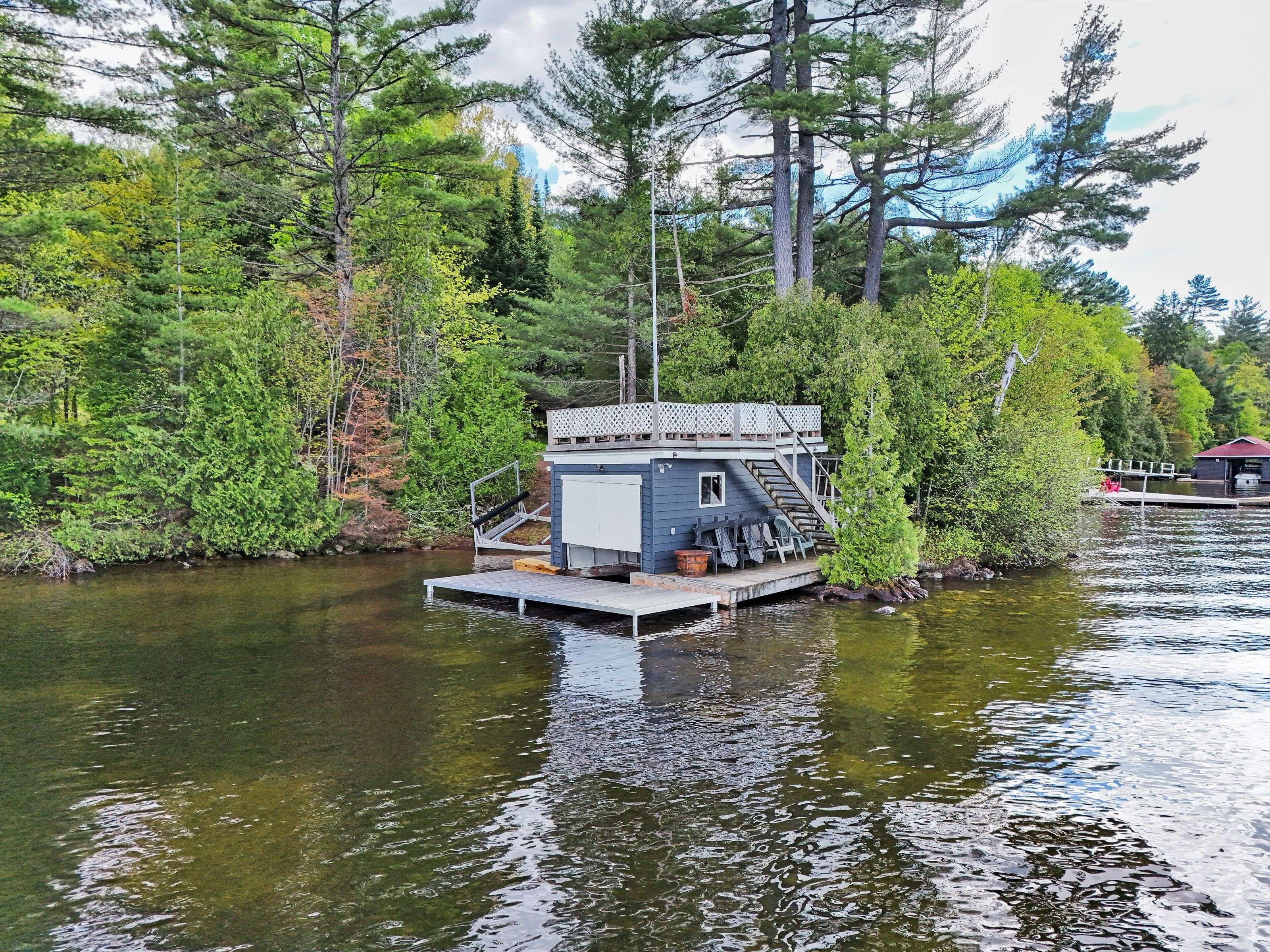1093 Glenmount RD, Lake Of Bays, ON P0B 1A0