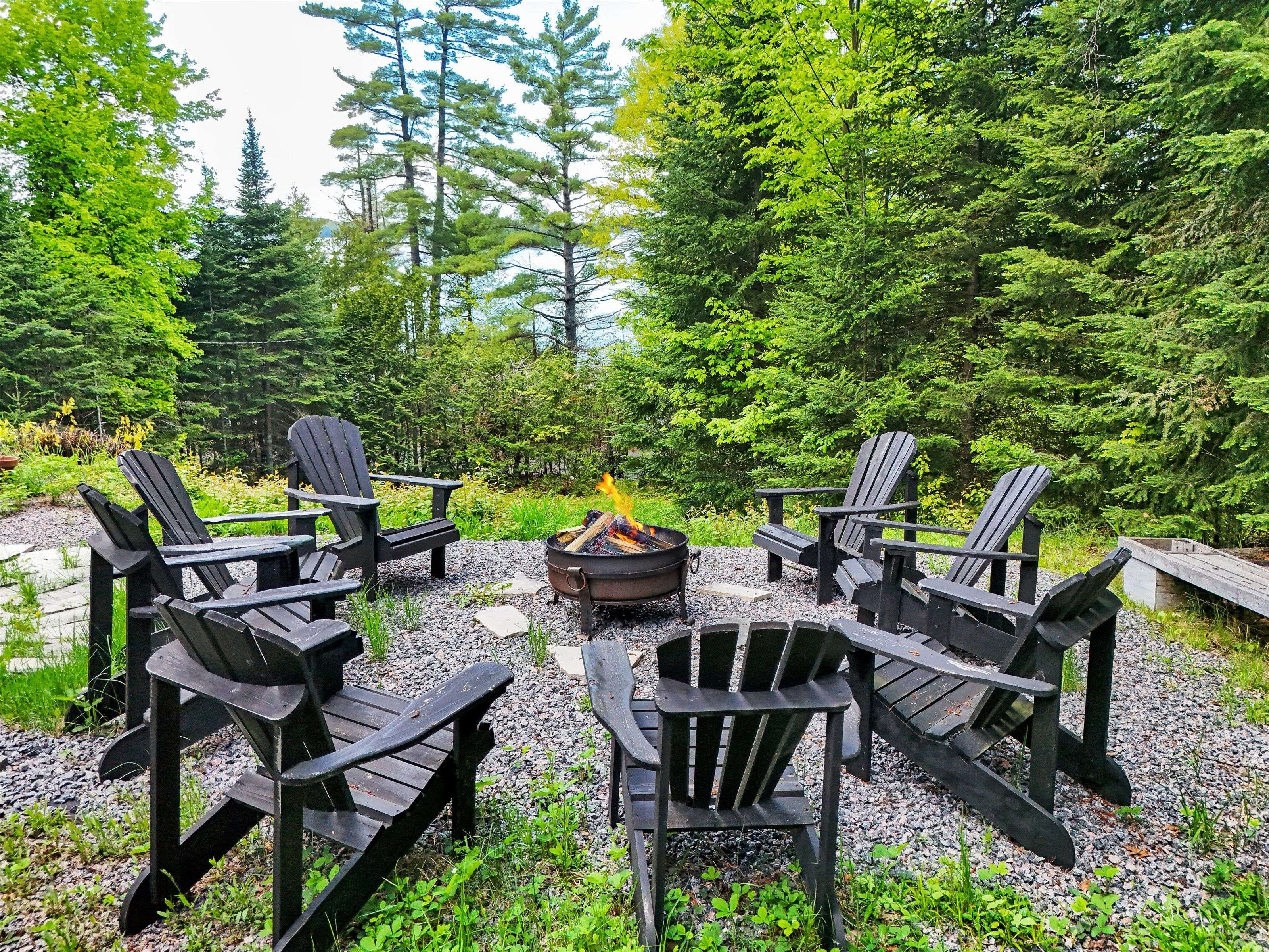 1093 Glenmount RD, Lake Of Bays, ON P0B 1A0