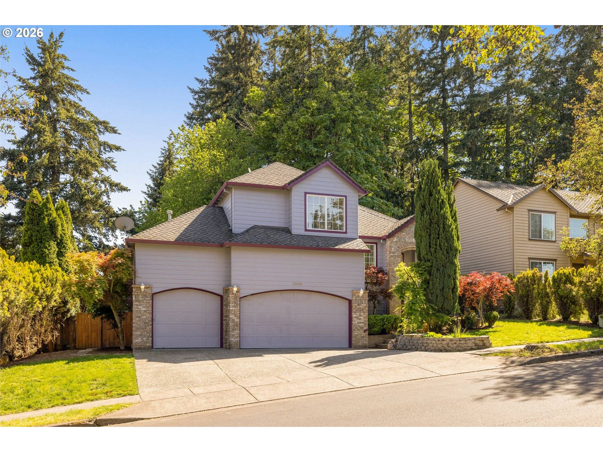 15820 SW FLAGSTONE DR, Beaverton, OR 97007