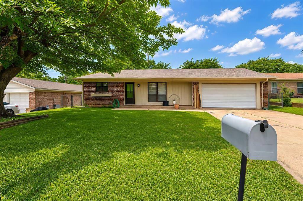 805 Long Drive, Mineral Wells, TX 76067