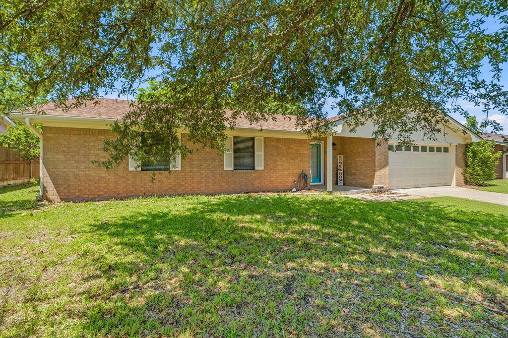 1442 N Dale Avenue, Stephenville, TX 76401