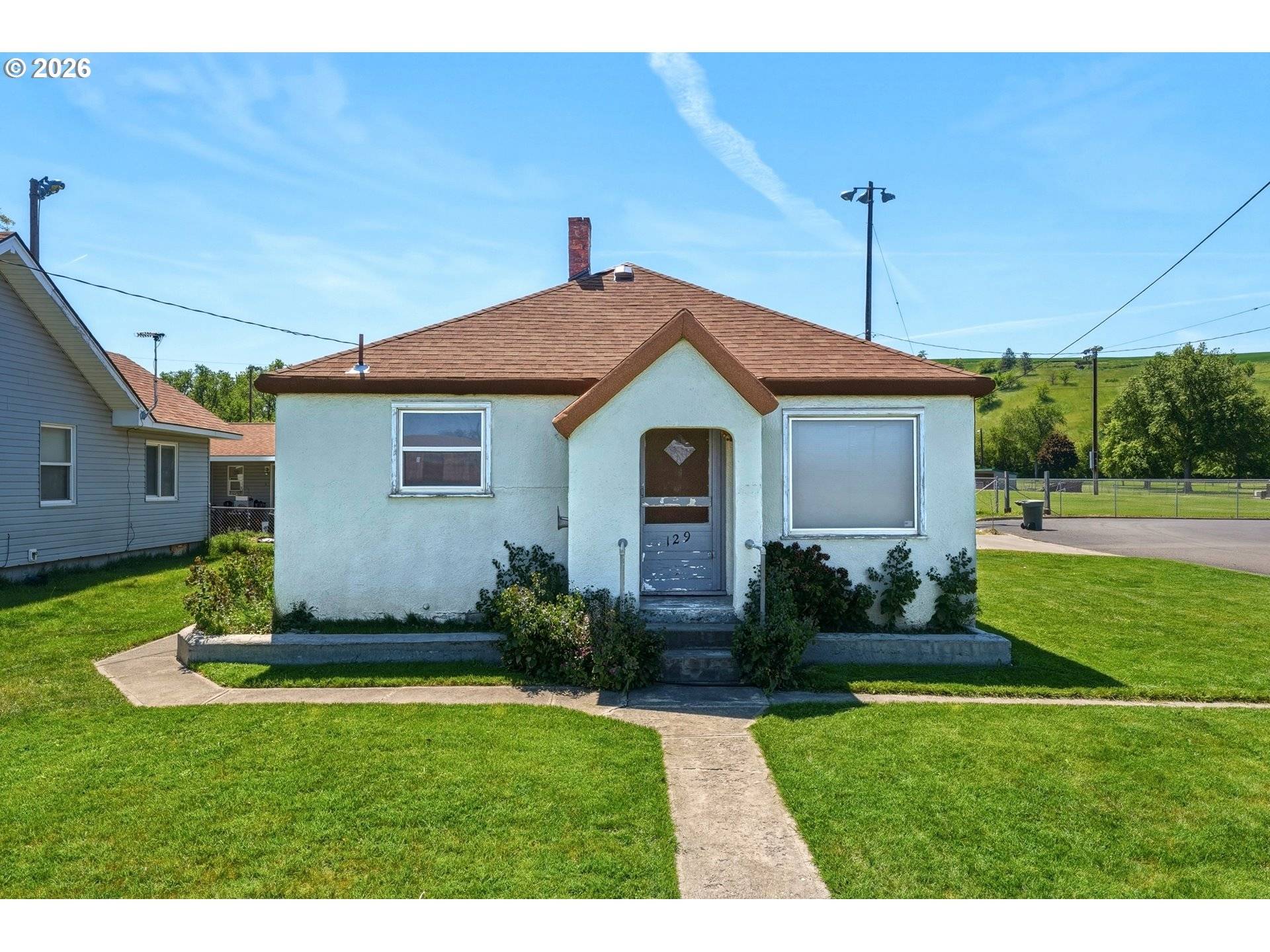 129 E CATHERINE AVE, Milton Freewater, OR 97862
