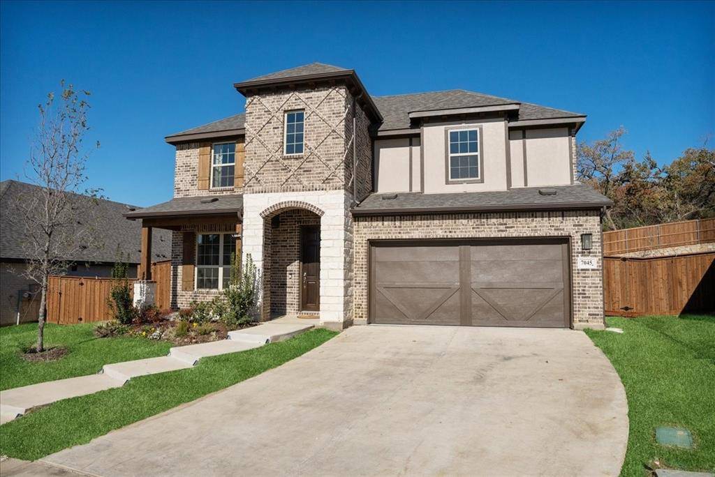 7045 Pecan Glen Place, Fort Worth, TX 76120