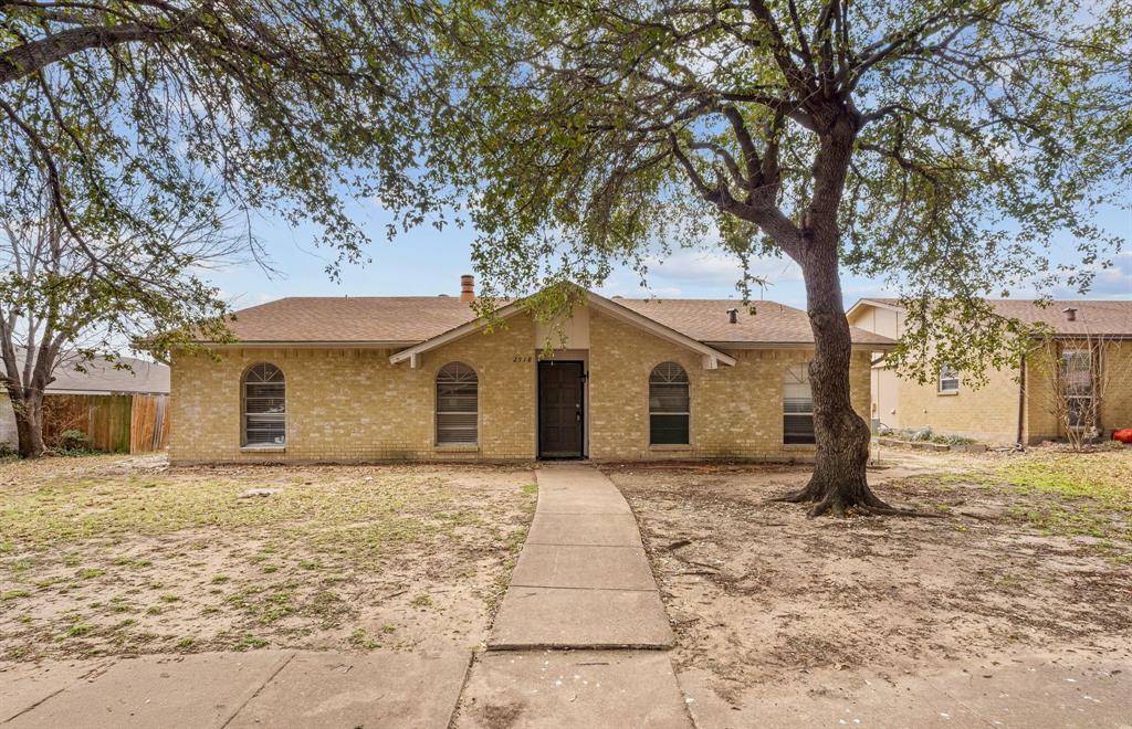 2918 Pinewood Drive, Garland, TX 75044