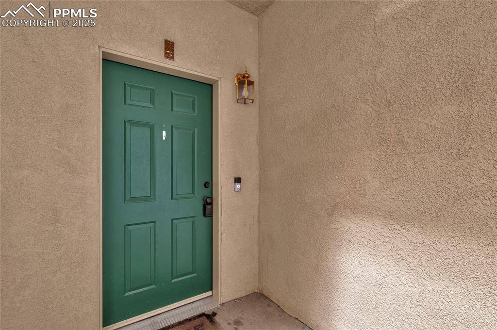 3020 Mandalay GRV #4, Colorado Springs, CO 80917