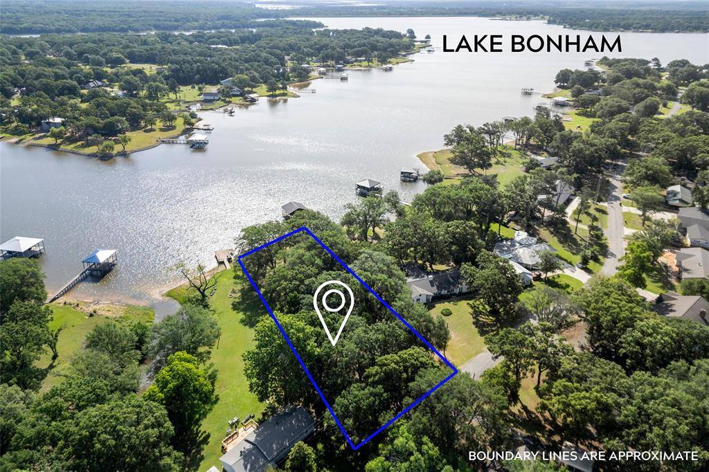 1805 Beavers Point, Bonham, TX 75418