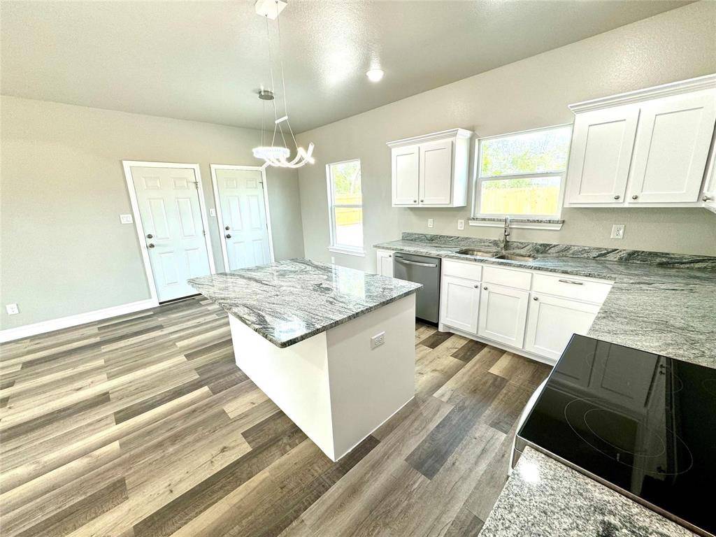 3415 Henderson Street, Greenville, TX 75401