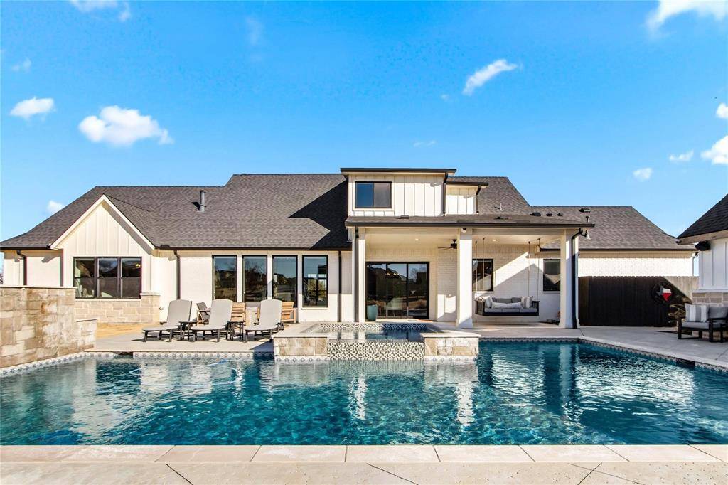 200 Sutherland Crescent, Northlake, TX 76247