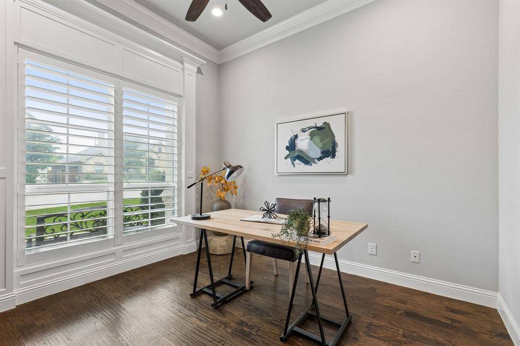 104 Ryder Court, Hurst, TX 76053