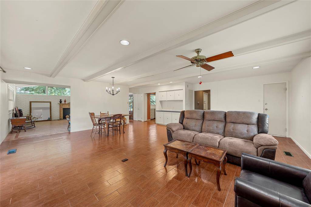 2425 Wendy Lane, Waco, TX 76710