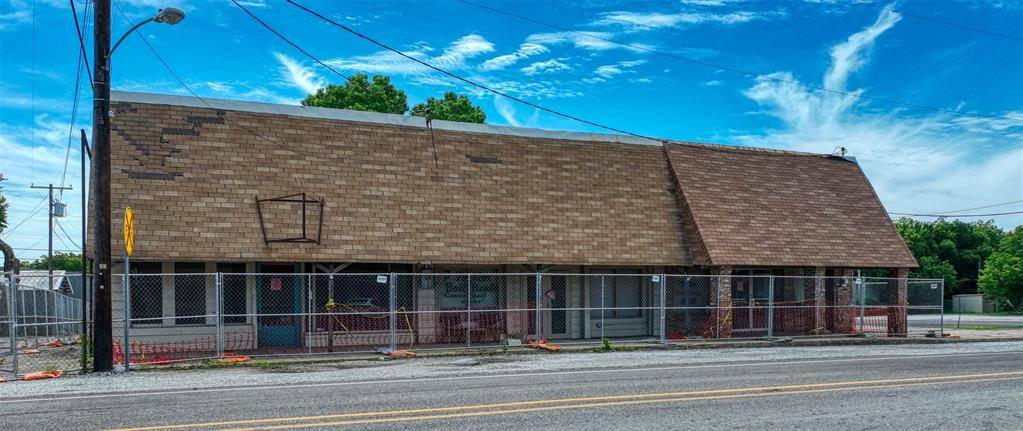 110 N Wickham Street, Alvord, TX 76225