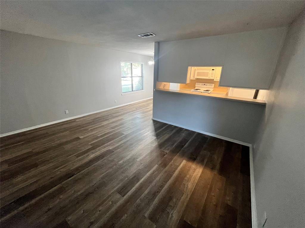 906 N Austin Street, Denton, TX 76201