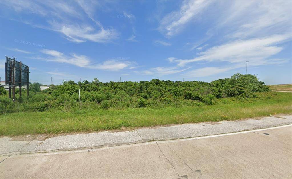 1005 Brazosport Boulevard, Clute, TX 77531