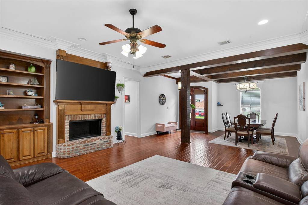 318 Newburn Lane, Shreveport, LA 71106