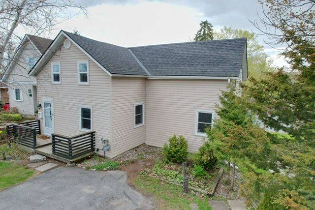 590 Queen ST, Gananoque, ON K7G 2B1