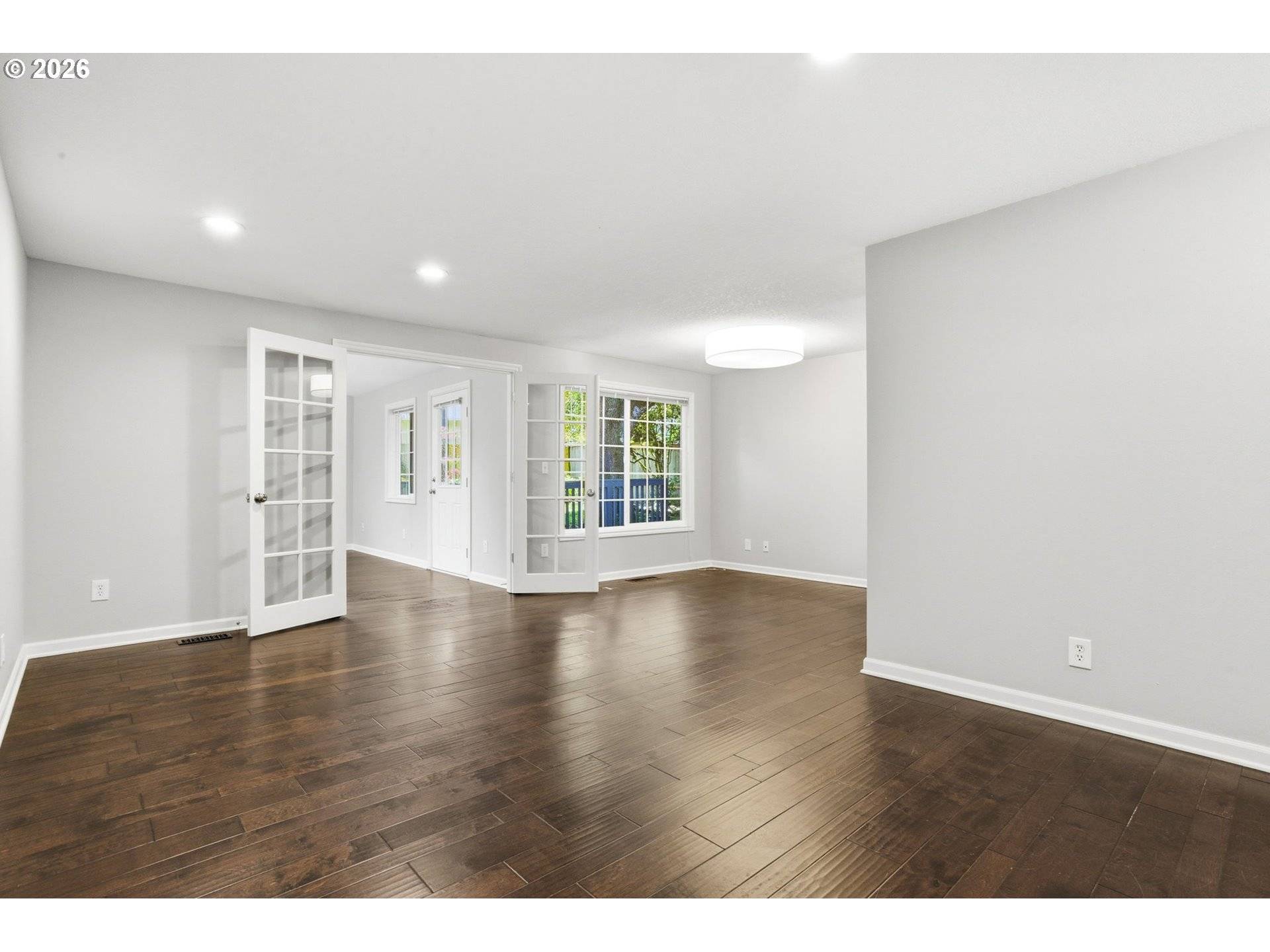 8416 SW IROQUOIS DR, Tualatin, OR 97062