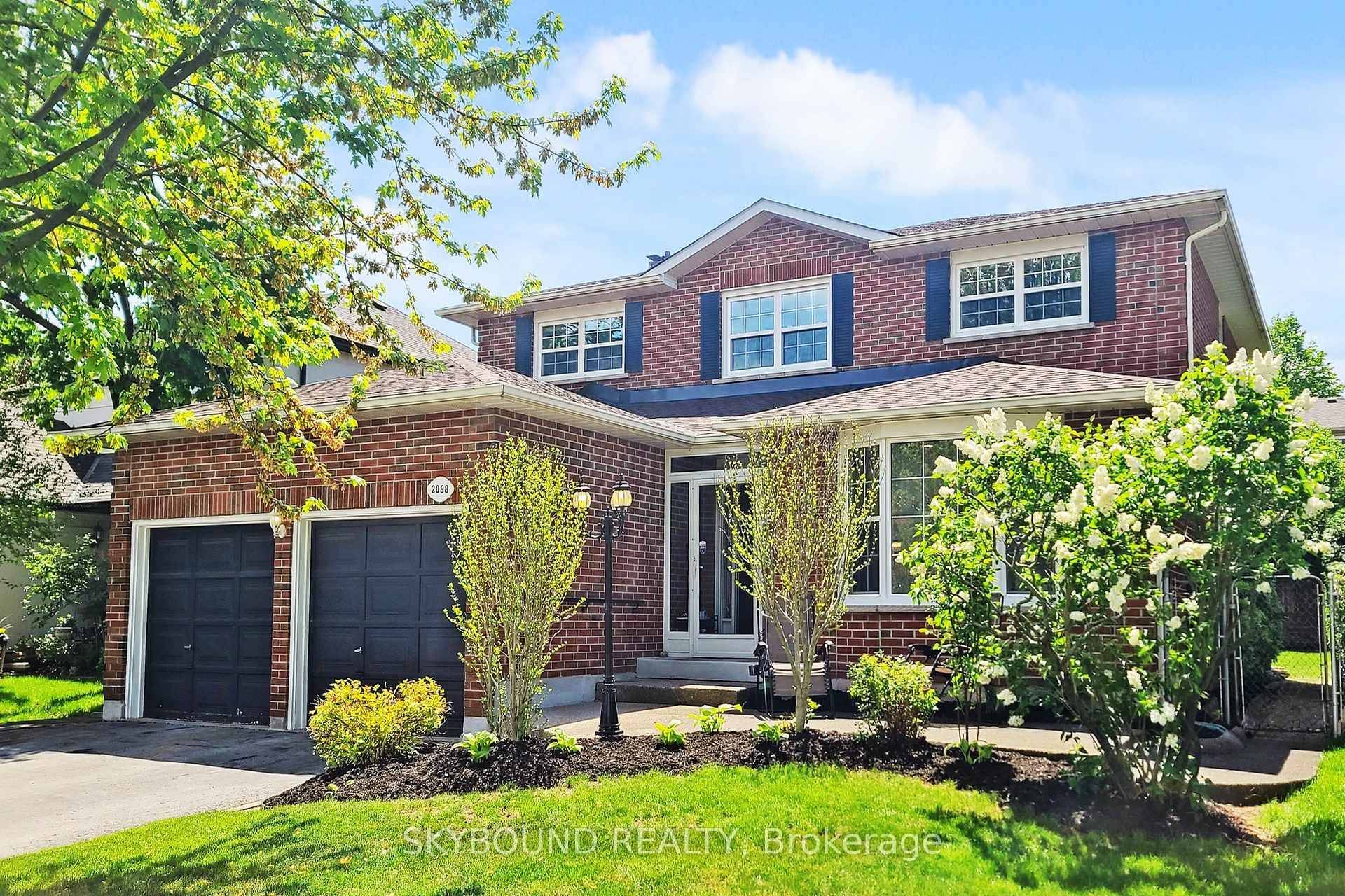 2088 Madden BLVD, Oakville, ON L6H 3L6