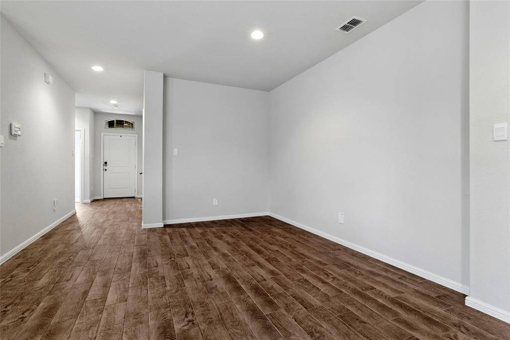 5420 Gold Pond Drive, Fort Worth, TX 76179