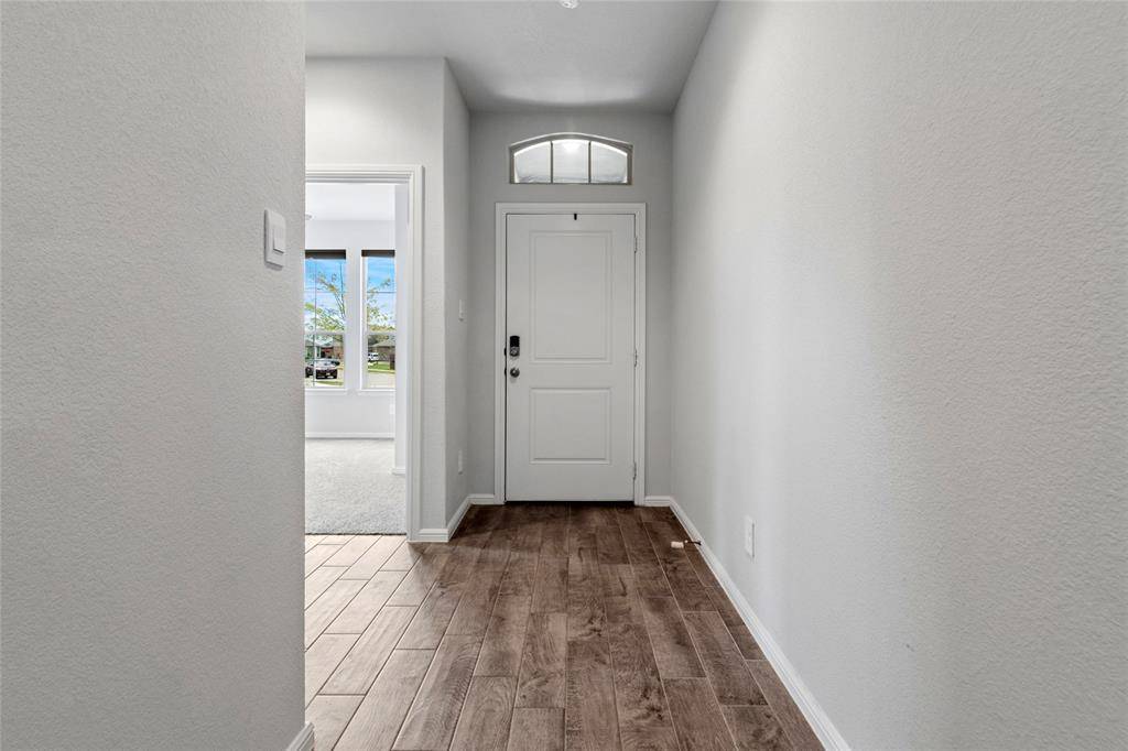 5420 Gold Pond Drive, Fort Worth, TX 76179