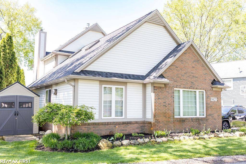 9427 Boncrest ST, Commerce Twp, MI 48382