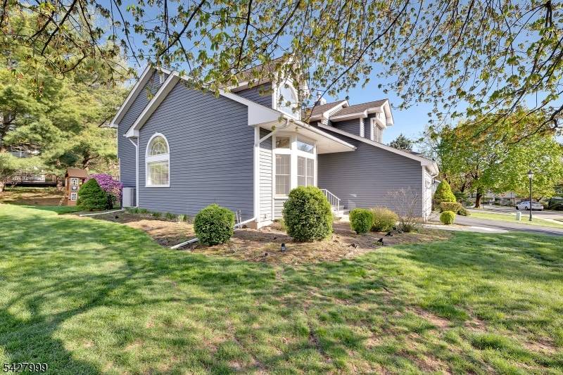 136 Autumn Ridge Rd, Bedminster Twp., NJ 07921