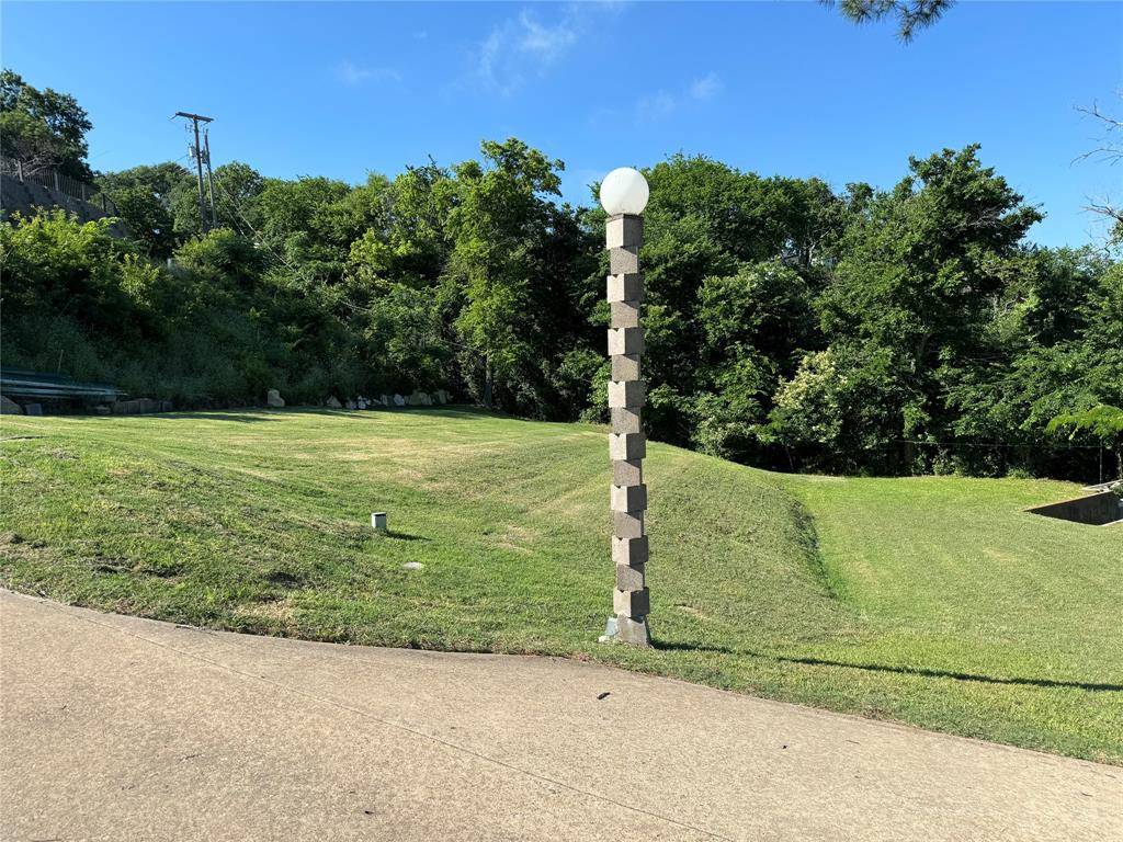 8295 Eagle Mountain Circle, Fort Worth, TX 76135