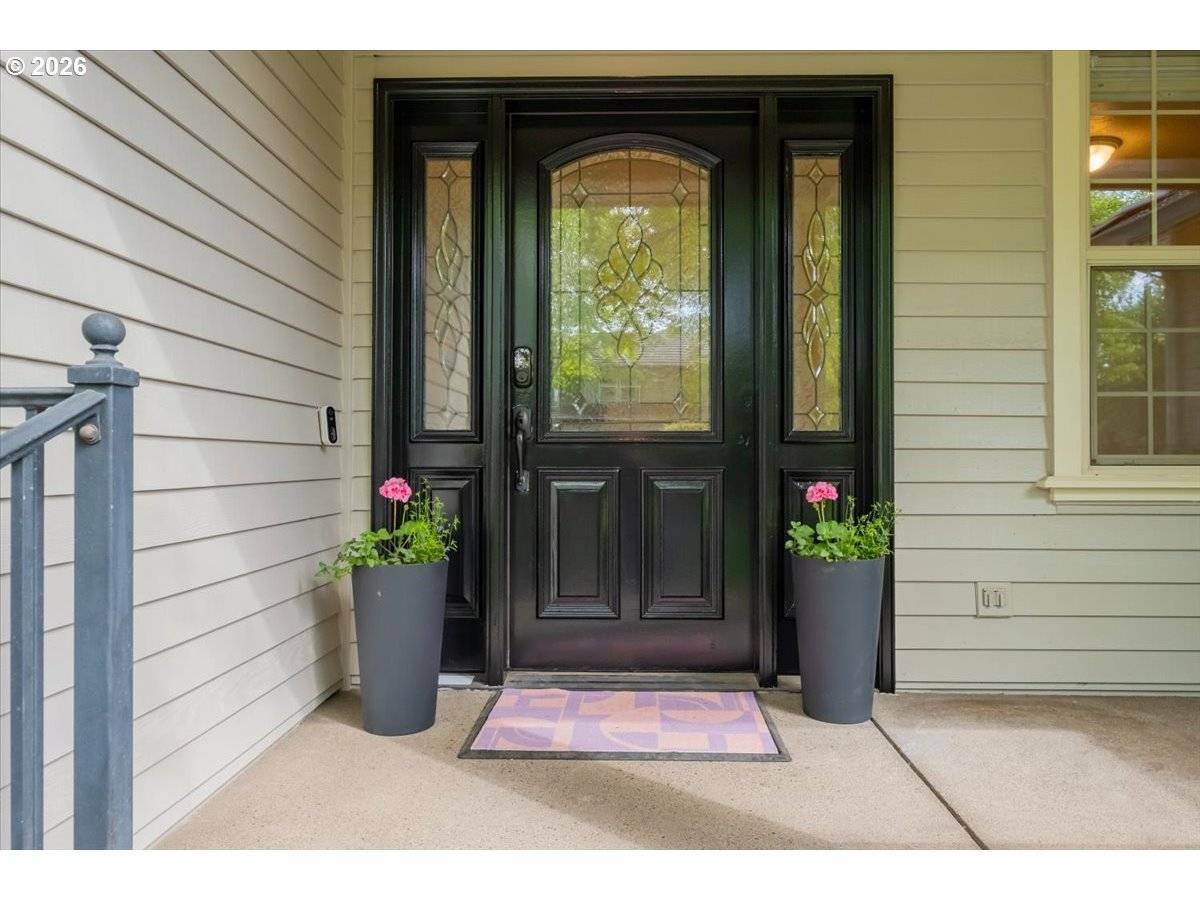 3471 LAKESIDE DR, Eugene, OR 97401