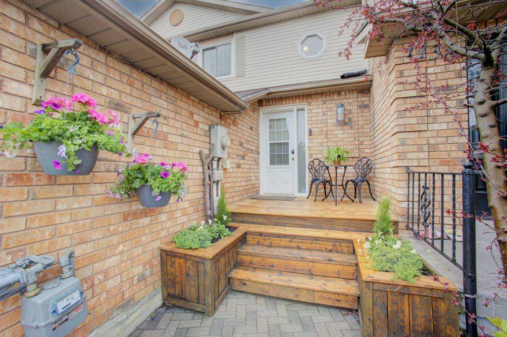 1140 Inniswood ST, Innisfil, ON L9S 1Y1