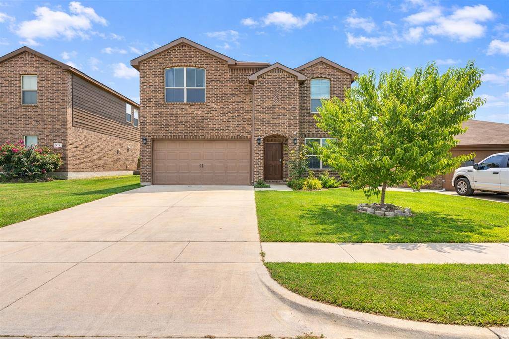 616 Cameron Way, Azle, TX 76020