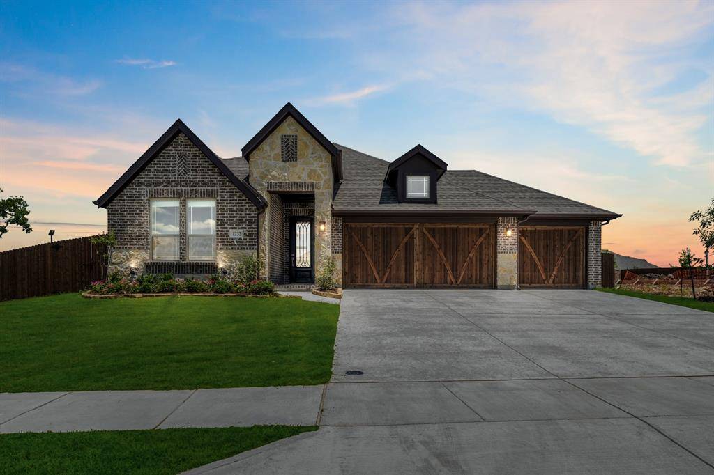 1232 Wrenwood Lane, Red Oak, TX 75154