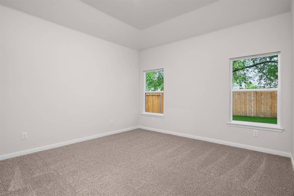106 Southgate Drive, Terrell, TX 75160