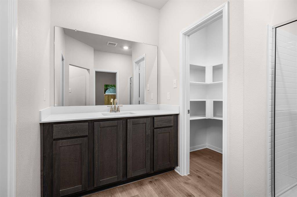106 Southgate Drive, Terrell, TX 75160