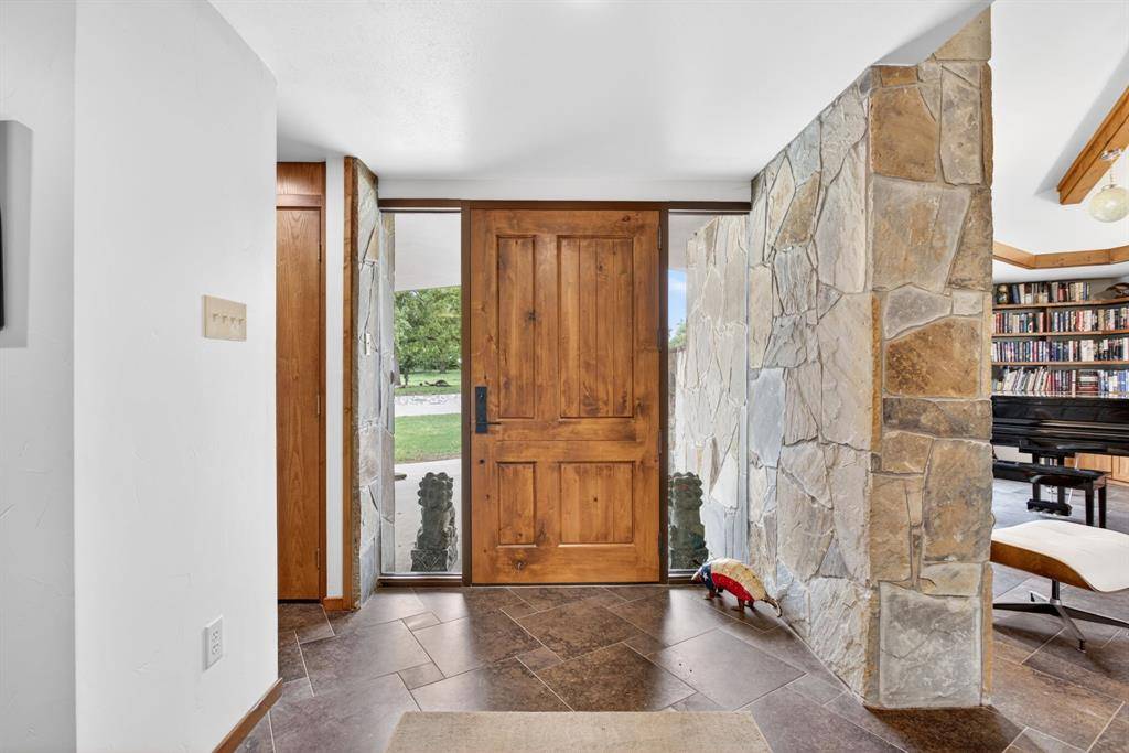 1080 N Greenbrier Road, Nocona, TX 76255