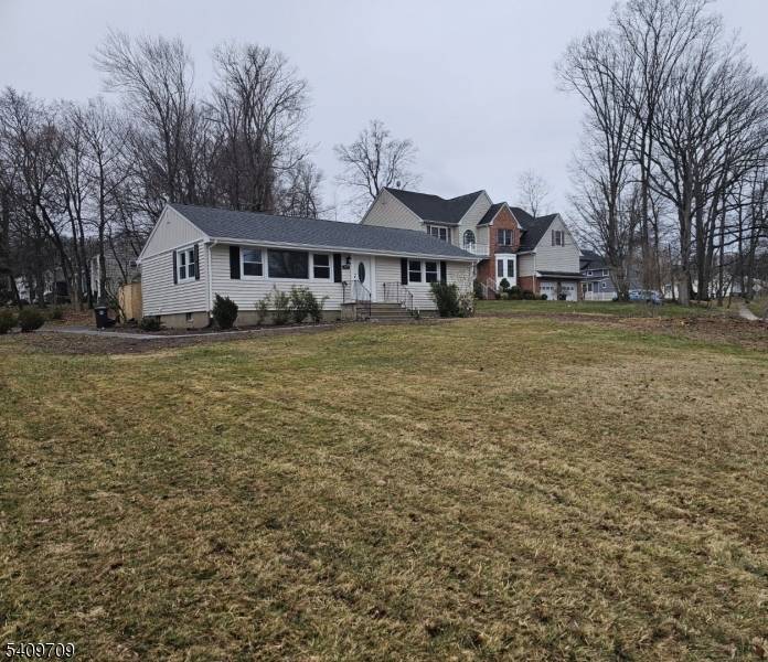 275 Malapardis Rd, Hanover Twp., NJ 07927