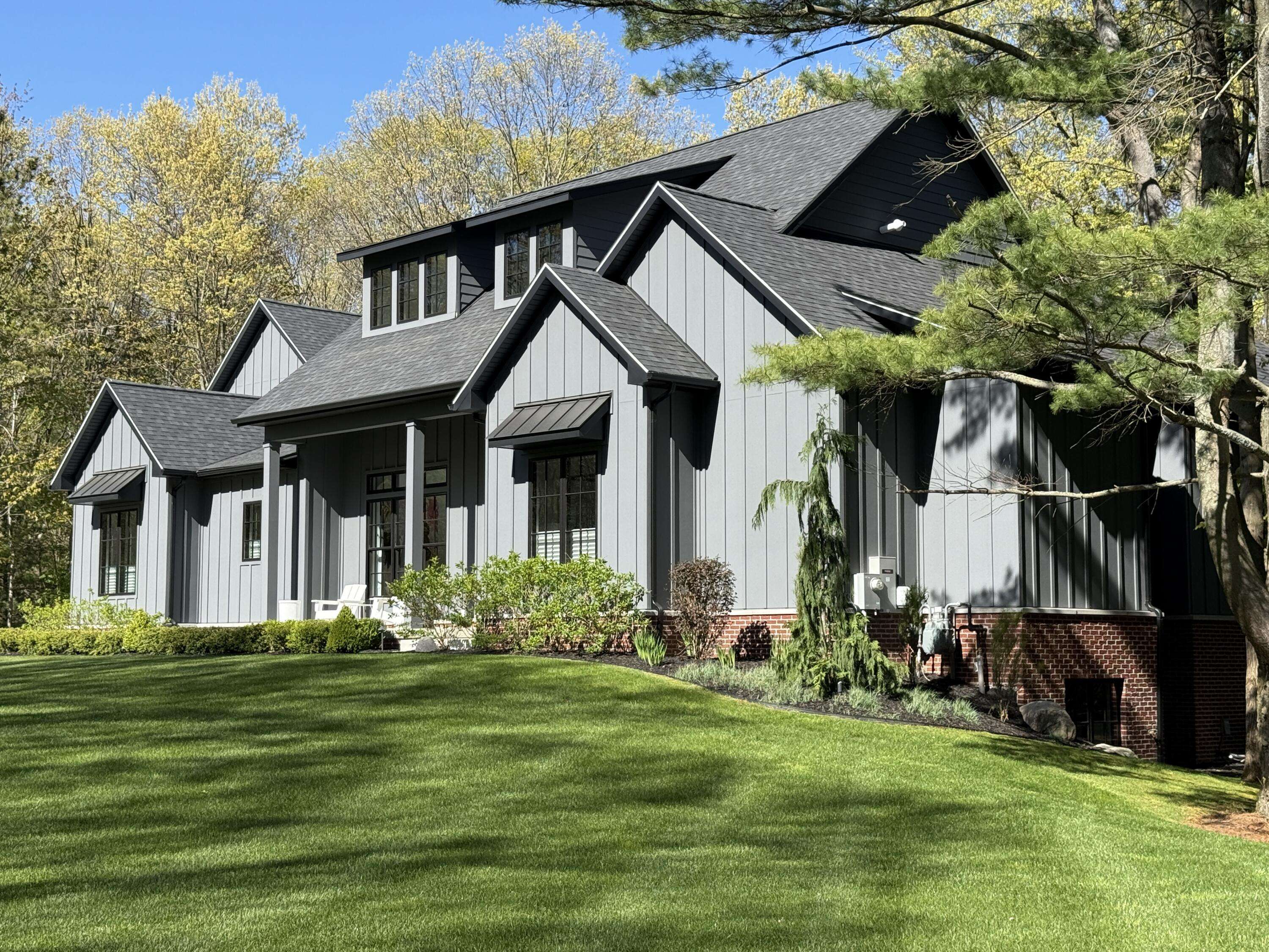 3341 Gaslight LN, Saugatuck Twp, MI 49453