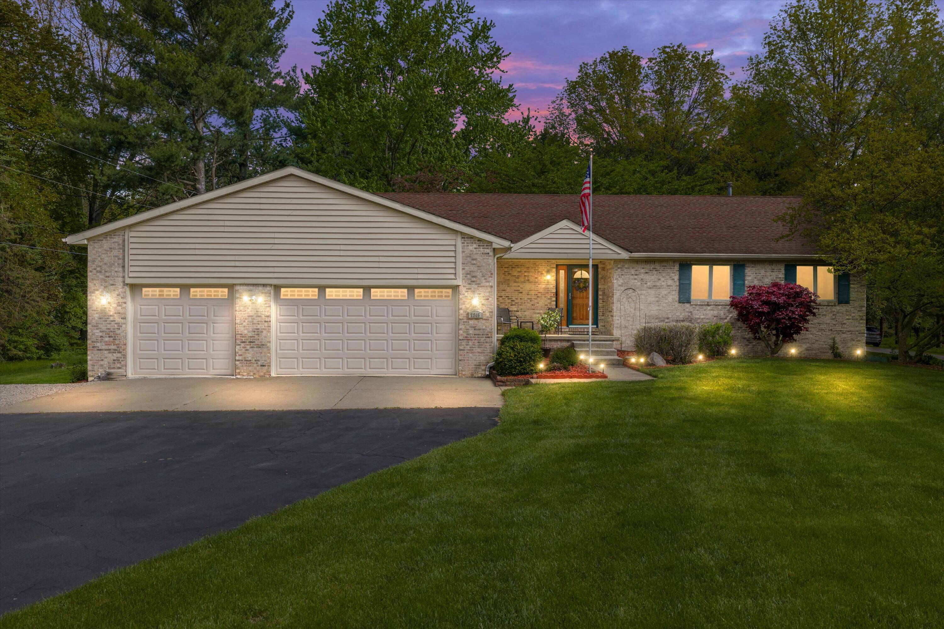 7345 Merritt RD, Ypsilanti Twp, MI 48197